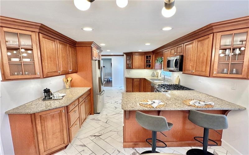216 Friar Ln, Canonsburg, 15317, 4 Bedrooms Bedrooms, 10 Rooms Rooms,2.1 BathroomsBathrooms,Residential,For Sale,Friar Ln,1695802