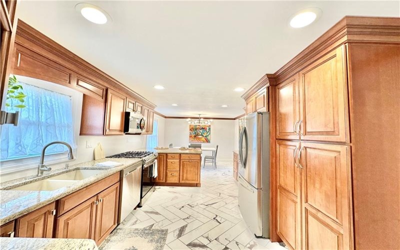 216 Friar Ln, Canonsburg, 15317, 4 Bedrooms Bedrooms, 10 Rooms Rooms,2.1 BathroomsBathrooms,Residential,For Sale,Friar Ln,1695802