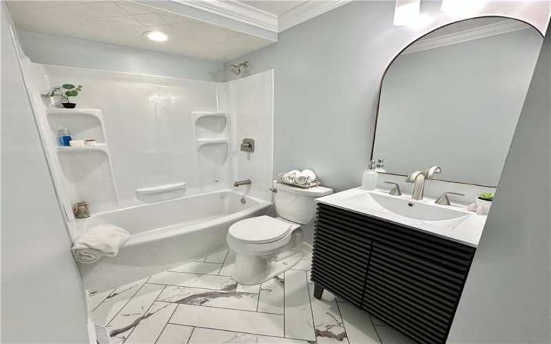 216 Friar Ln, Canonsburg, 15317, 4 Bedrooms Bedrooms, 10 Rooms Rooms,2.1 BathroomsBathrooms,Residential,For Sale,Friar Ln,1695802