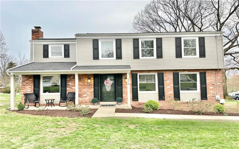 216 Friar Ln, Canonsburg, 15317, 4 Bedrooms Bedrooms, 10 Rooms Rooms,2.1 BathroomsBathrooms,Residential,For Sale,Friar Ln,1695802