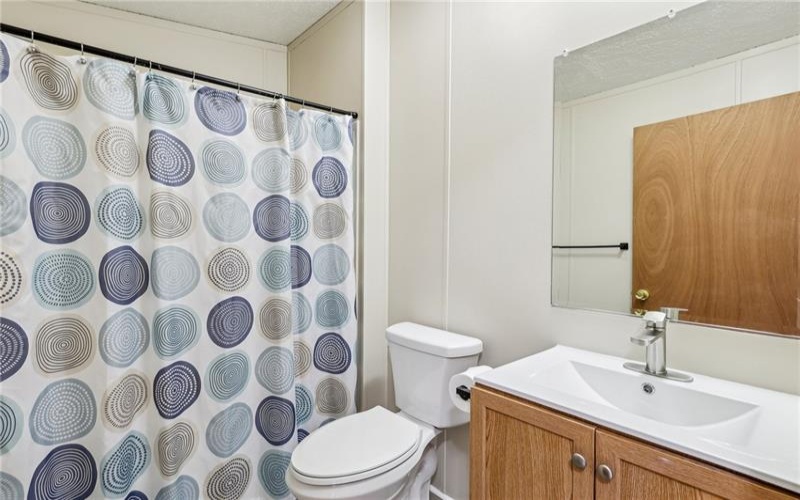1360 Division, North Huntingdon, 15642, 3 Bedrooms Bedrooms, ,2 BathroomsBathrooms,Residential,For Sale,Division,1696372