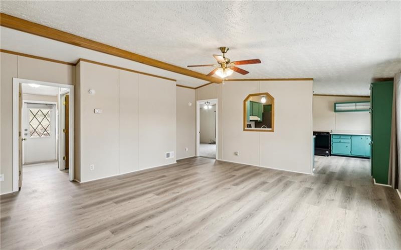 1360 Division, North Huntingdon, 15642, 3 Bedrooms Bedrooms, ,2 BathroomsBathrooms,Residential,For Sale,Division,1696372