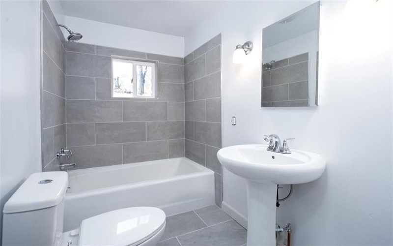 829 Fellsburg Road, Rostraver Township, 15012, 3 Bedrooms Bedrooms, 8 Rooms Rooms,1.1 BathroomsBathrooms,Residential,For Sale,Fellsburg Road,1697934