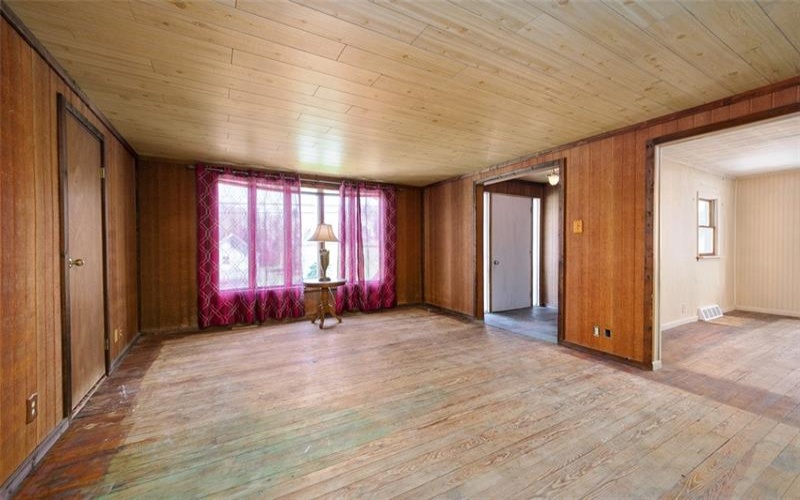 829 Fellsburg Road, Rostraver Township, 15012, 3 Bedrooms Bedrooms, 8 Rooms Rooms,1.1 BathroomsBathrooms,Residential,For Sale,Fellsburg Road,1697934