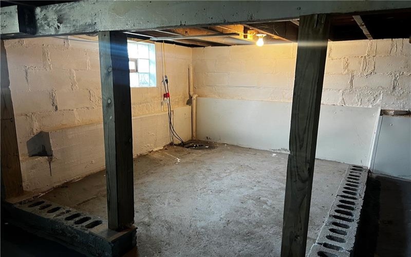 34 Pine St, Ellsworth, 15331, 3 Bedrooms Bedrooms, ,1 BathroomBathrooms,Residential,For Sale,Pine St,1698200