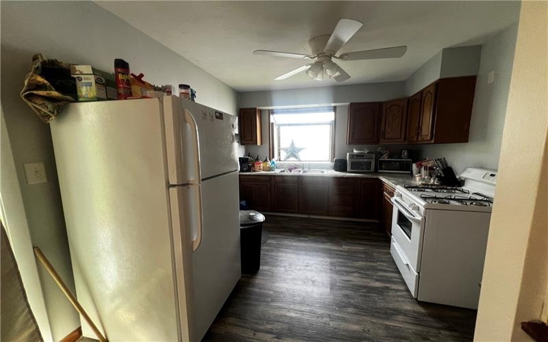 34 Pine St, Ellsworth, 15331, 3 Bedrooms Bedrooms, ,1 BathroomBathrooms,Residential,For Sale,Pine St,1698200