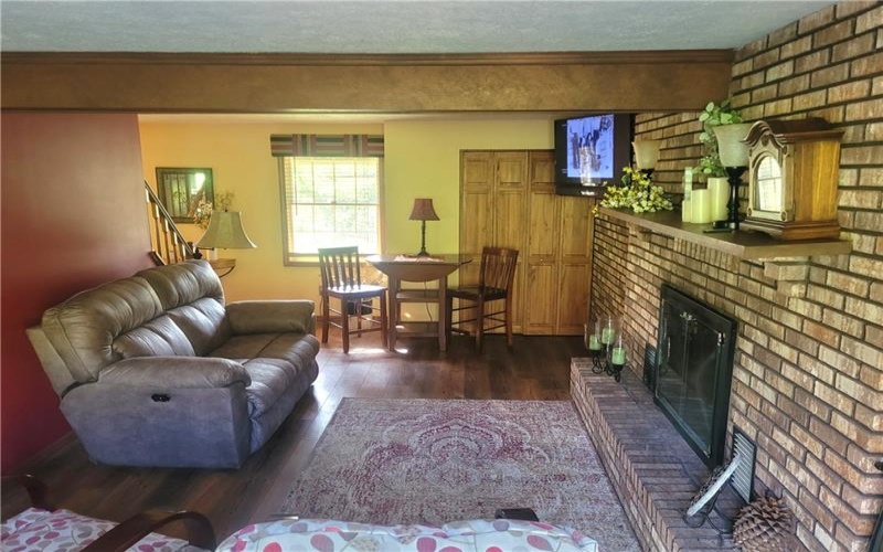 184 Potato Run Rd, Washignton, 15301, 4 Bedrooms Bedrooms, 10 Rooms Rooms,2.1 BathroomsBathrooms,Residential,For Sale,Potato Run Rd,1698208