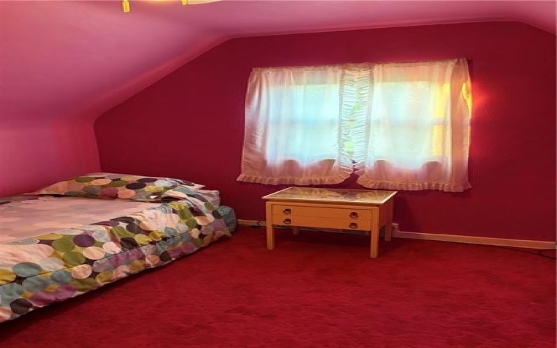 581 Meadow Rd, Irwin, 15642, 2 Bedrooms Bedrooms, 5 Rooms Rooms,1.1 BathroomsBathrooms,Residential,For Sale,Meadow Rd,1698222