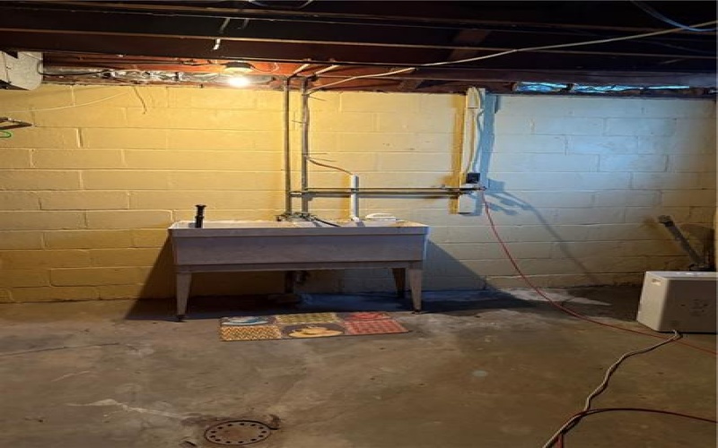 581 Meadow Rd, Irwin, 15642, 2 Bedrooms Bedrooms, 5 Rooms Rooms,1.1 BathroomsBathrooms,Residential,For Sale,Meadow Rd,1698222