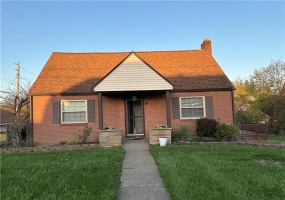 581 Meadow Rd, Irwin, 15642, 2 Bedrooms Bedrooms, 5 Rooms Rooms,1.1 BathroomsBathrooms,Residential,For Sale,Meadow Rd,1698222