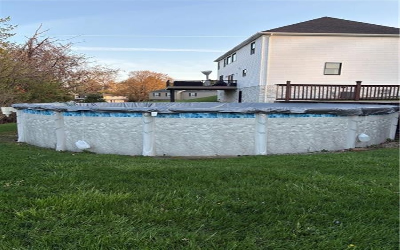 581 Meadow Rd, Irwin, 15642, 2 Bedrooms Bedrooms, 5 Rooms Rooms,1.1 BathroomsBathrooms,Residential,For Sale,Meadow Rd,1698222