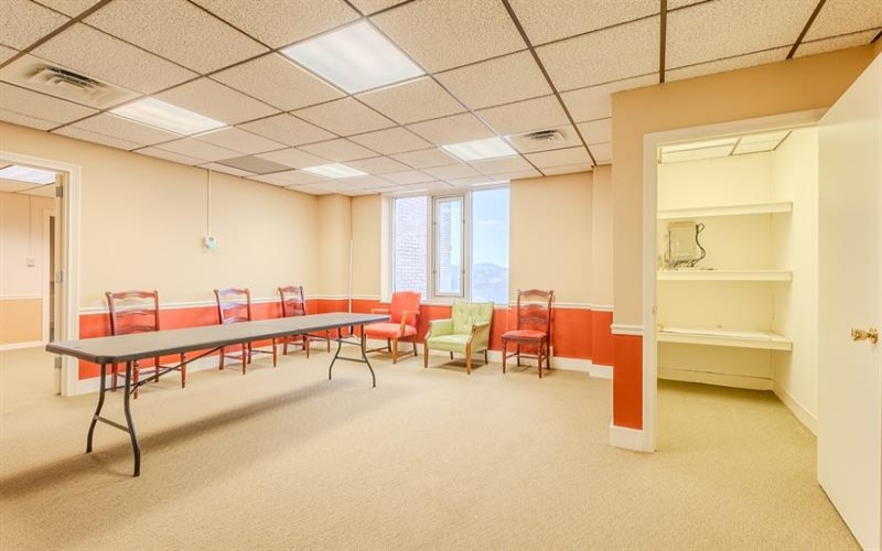 816 Ligonier Street, Suite 600, Latrobe, 15650, ,Commercial-industrial-business,For Sale,Ligonier Street, Suite 600,1696865