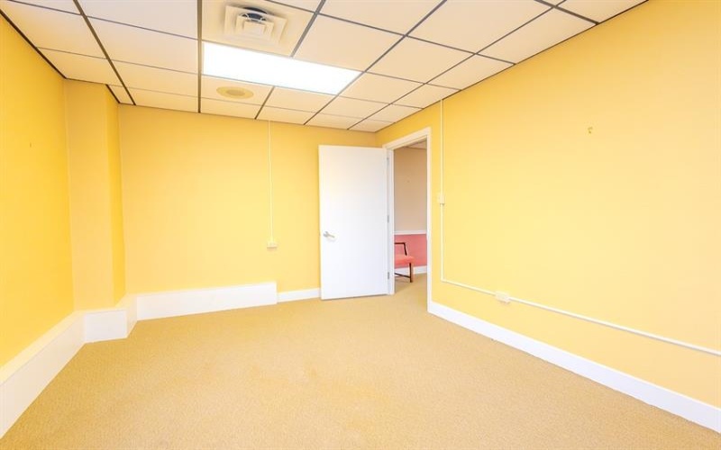 816 Ligonier Street, Suite 600, Latrobe, 15650, ,Commercial-industrial-business,For Sale,Ligonier Street, Suite 600,1696865