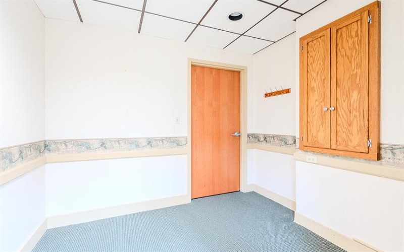 816 Ligonier Street, Suite 600, Latrobe, 15650, ,Commercial-industrial-business,For Sale,Ligonier Street, Suite 600,1696865