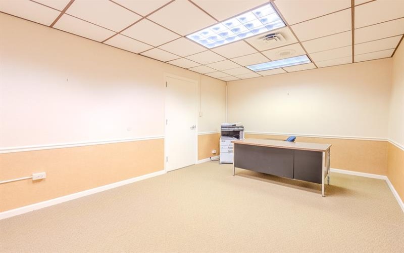 816 Ligonier Street, Suite 600, Latrobe, 15650, ,Commercial-industrial-business,For Sale,Ligonier Street, Suite 600,1696865