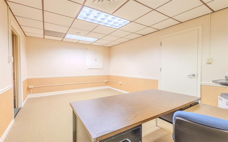 816 Ligonier Street, Suite 600, Latrobe, 15650, ,Commercial-industrial-business,For Sale,Ligonier Street, Suite 600,1696865