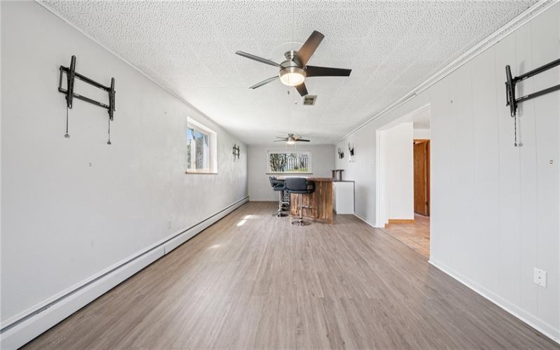 3352 EVERGREEN DRIVE, Murrysville, 15668, 3 Bedrooms Bedrooms, 9 Rooms Rooms,2.1 BathroomsBathrooms,Residential,For Sale,EVERGREEN DRIVE,1697620