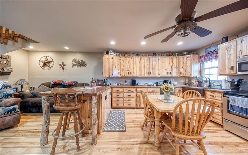 2072 Washington, Apollo, 15613, 3 Bedrooms Bedrooms, 5 Rooms Rooms,1 BathroomBathrooms,Residential,For Sale,Washington,1697664