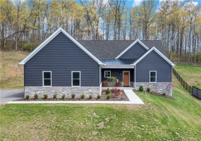 300 TIMBERLINE DR, Washington, 15301, 3 Bedrooms Bedrooms, 9 Rooms Rooms,2.1 BathroomsBathrooms,Residential,For Sale,TIMBERLINE DR,1698026