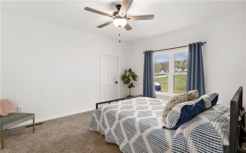 300 TIMBERLINE DR, Washington, 15301, 3 Bedrooms Bedrooms, 9 Rooms Rooms,2.1 BathroomsBathrooms,Residential,For Sale,TIMBERLINE DR,1698026