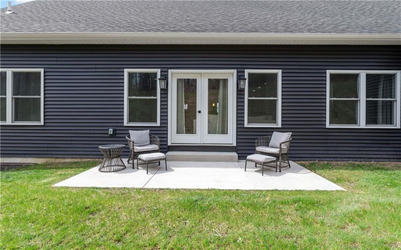 300 TIMBERLINE DR, Washington, 15301, 3 Bedrooms Bedrooms, 9 Rooms Rooms,2.1 BathroomsBathrooms,Residential,For Sale,TIMBERLINE DR,1698026