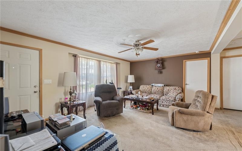 4390 Brickner, 15085, 15085, 2 Bedrooms Bedrooms, 4 Rooms Rooms,1 BathroomBathrooms,Residential,For Sale,Brickner,1698107