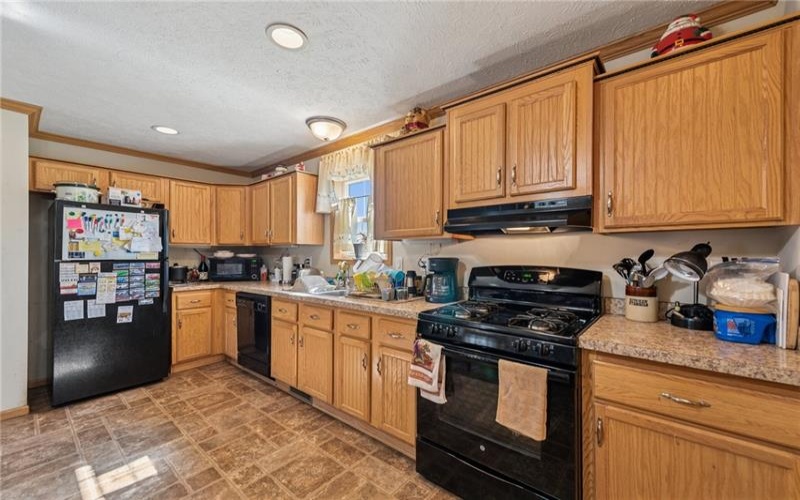 4390 Brickner, 15085, 15085, 2 Bedrooms Bedrooms, 4 Rooms Rooms,1 BathroomBathrooms,Residential,For Sale,Brickner,1698107