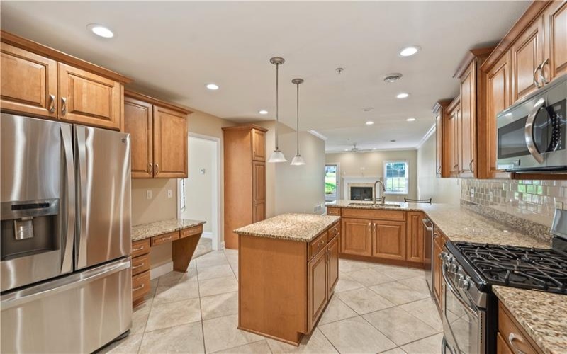 320 Village Green Dr, Canonsburg, 15317, 3 Bedrooms Bedrooms, ,2.1 BathroomsBathrooms,Residential,For Sale,Village Green Dr,1698265