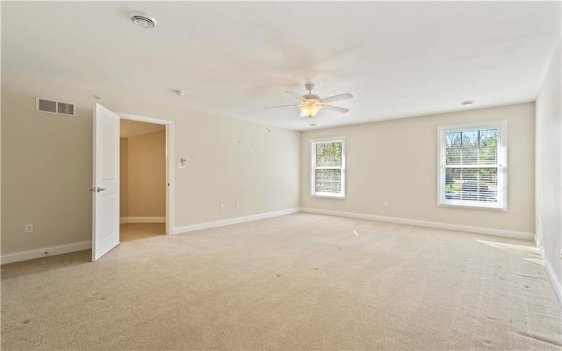 320 Village Green Dr, Canonsburg, 15317, 3 Bedrooms Bedrooms, ,2.1 BathroomsBathrooms,Residential,For Sale,Village Green Dr,1698265