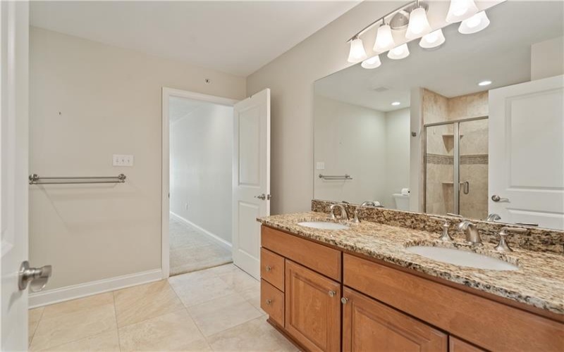 320 Village Green Dr, Canonsburg, 15317, 3 Bedrooms Bedrooms, ,2.1 BathroomsBathrooms,Residential,For Sale,Village Green Dr,1698265