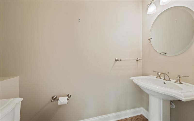 320 Village Green Dr, Canonsburg, 15317, 3 Bedrooms Bedrooms, ,2.1 BathroomsBathrooms,Residential,For Sale,Village Green Dr,1698265