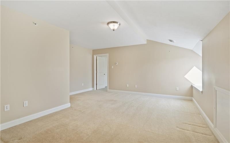 320 Village Green Dr, Canonsburg, 15317, 3 Bedrooms Bedrooms, ,2.1 BathroomsBathrooms,Residential,For Sale,Village Green Dr,1698265
