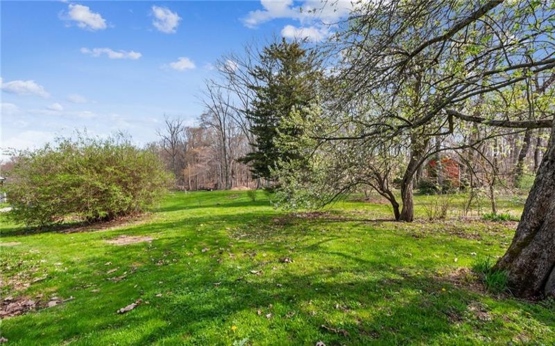 716 White Rd, White, 15490, 2 Bedrooms Bedrooms, ,1 BathroomBathrooms,Residential,For Sale,White Rd,1698272
