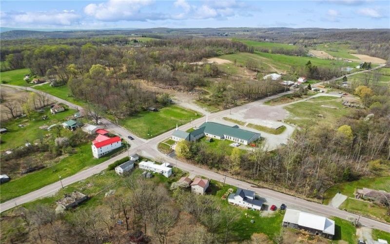 716 White Rd, White, 15490, 2 Bedrooms Bedrooms, ,1 BathroomBathrooms,Residential,For Sale,White Rd,1698272