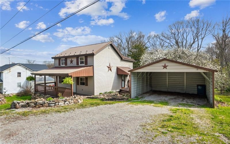 716 White Rd, White, 15490, 2 Bedrooms Bedrooms, ,1 BathroomBathrooms,Residential,For Sale,White Rd,1698272