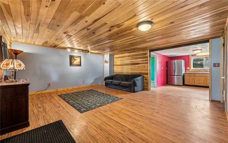 716 White Rd, White, 15490, 2 Bedrooms Bedrooms, ,1 BathroomBathrooms,Residential,For Sale,White Rd,1698272