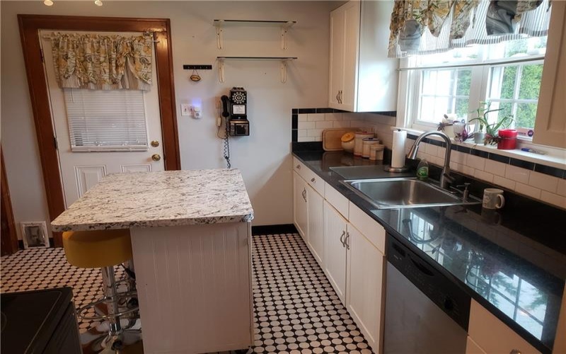 19 Frick Avenue, Mt Pleasant, 15666, 3 Bedrooms Bedrooms, 8 Rooms Rooms,3 BathroomsBathrooms,Residential,For Sale,Frick Avenue,1698282