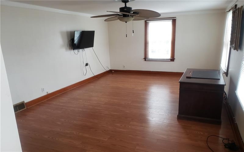 19 Frick Avenue, Mt Pleasant, 15666, 3 Bedrooms Bedrooms, 8 Rooms Rooms,3 BathroomsBathrooms,Residential,For Sale,Frick Avenue,1698282