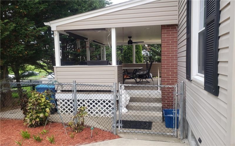19 Frick Avenue, Mt Pleasant, 15666, 3 Bedrooms Bedrooms, 8 Rooms Rooms,3 BathroomsBathrooms,Residential,For Sale,Frick Avenue,1698282