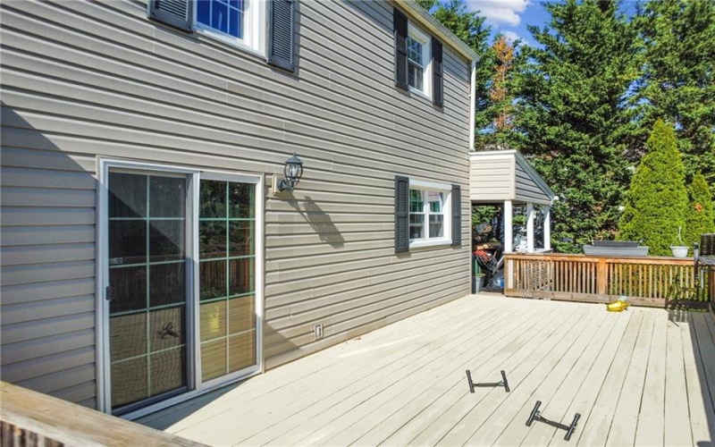 19 Frick Avenue, Mt Pleasant, 15666, 3 Bedrooms Bedrooms, 8 Rooms Rooms,3 BathroomsBathrooms,Residential,For Sale,Frick Avenue,1698282