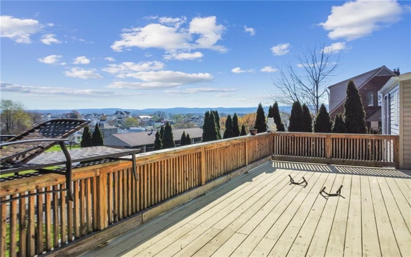 19 Frick Avenue, Mt Pleasant, 15666, 3 Bedrooms Bedrooms, 8 Rooms Rooms,3 BathroomsBathrooms,Residential,For Sale,Frick Avenue,1698282