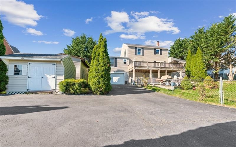 19 Frick Avenue, Mt Pleasant, 15666, 3 Bedrooms Bedrooms, 8 Rooms Rooms,3 BathroomsBathrooms,Residential,For Sale,Frick Avenue,1698282