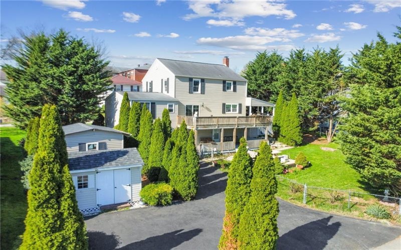 19 Frick Avenue, Mt Pleasant, 15666, 3 Bedrooms Bedrooms, 8 Rooms Rooms,3 BathroomsBathrooms,Residential,For Sale,Frick Avenue,1698282