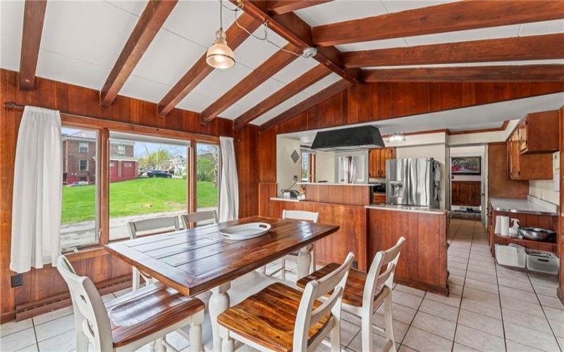 408 Wade Ave, Washington, 15301, 5 Bedrooms Bedrooms, 14 Rooms Rooms,3 BathroomsBathrooms,Residential,For Sale,Wade Ave,1698310