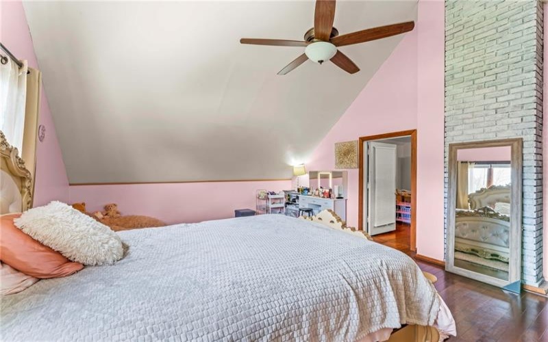 408 Wade Ave, Washington, 15301, 5 Bedrooms Bedrooms, 14 Rooms Rooms,3 BathroomsBathrooms,Residential,For Sale,Wade Ave,1698310