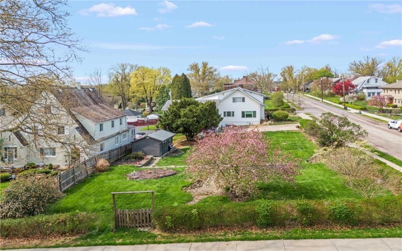 408 Wade Ave, Washington, 15301, 5 Bedrooms Bedrooms, 14 Rooms Rooms,3 BathroomsBathrooms,Residential,For Sale,Wade Ave,1698310