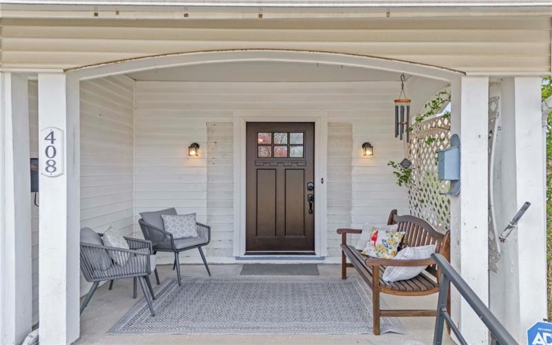 408 Wade Ave, Washington, 15301, 5 Bedrooms Bedrooms, 14 Rooms Rooms,3 BathroomsBathrooms,Residential,For Sale,Wade Ave,1698310