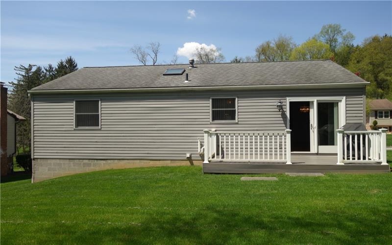 317 Fairview Dr, Irwin, 15642, 3 Bedrooms Bedrooms, 7 Rooms Rooms,1.1 BathroomsBathrooms,Residential,For Sale,Fairview Dr,1698317