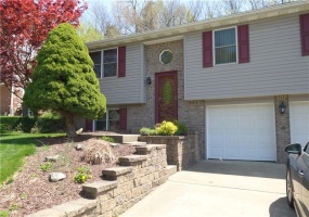 317 Fairview Dr, Irwin, 15642, 3 Bedrooms Bedrooms, 7 Rooms Rooms,1.1 BathroomsBathrooms,Residential,For Sale,Fairview Dr,1698317