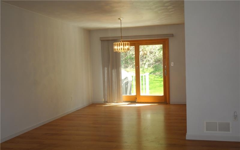 317 Fairview Dr, Irwin, 15642, 3 Bedrooms Bedrooms, 7 Rooms Rooms,1.1 BathroomsBathrooms,Residential,For Sale,Fairview Dr,1698317